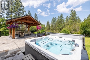 6051 Postill Lake Road - Photo 4