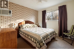 1607 45 Street - Photo 20