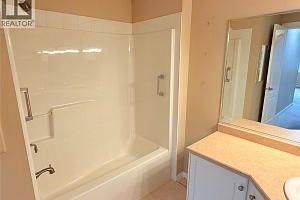 305 Whitman Road Unit# 208 Lot# 50 - Photo 22