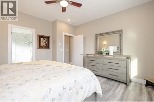 1077 Loseth Drive - Photo 26