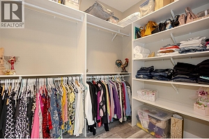 1077 Loseth Drive - Photo 31