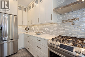 1077 Loseth Drive - Photo 8