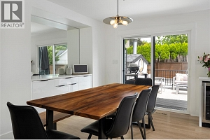 4265 Lakeshore Road - Photo 10