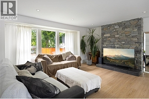 4265 Lakeshore Road - Photo 12