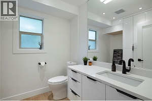 4265 Lakeshore Road - Photo 20