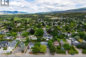 4265 Lakeshore Road - Photo 82