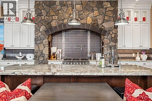 354 Quilchena Drive - Photo 10