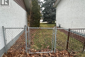 535 Hardie Road - Photo 6