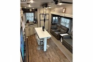 415 Commonwealth Road Unit# 713 - Photo 3