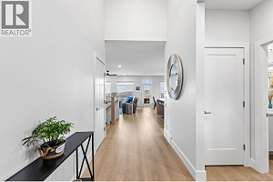 2450 Selkirk Drive Unit# 16 - Photo 10