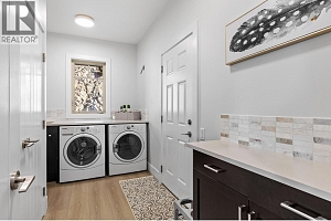 2450 Selkirk Drive Unit# 16 - Photo 26