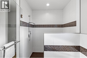 2450 Selkirk Drive Unit# 16 - Photo 33