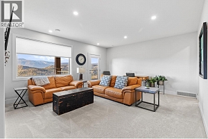 2450 Selkirk Drive Unit# 16 - Photo 41