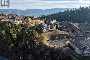 2450 Selkirk Drive Unit# 16 - Photo 78