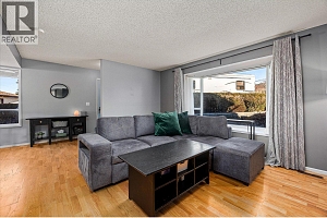 4771 Parkdale Crescent - Photo 28