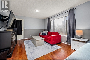 4771 Parkdale Crescent - Photo 32