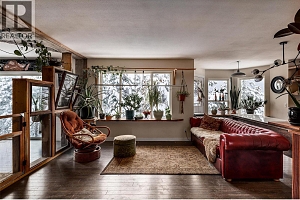 1813 Cardinal Creek Road - Photo 2