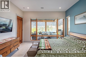 15896 Claridge Drive - Photo 12