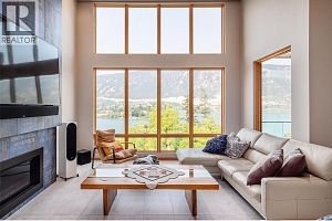 15896 Claridge Drive - Photo 4