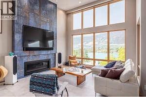 15896 Claridge Drive - Photo 5