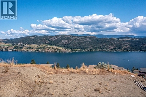 8940 Hampshire Crescent Lot# 19 - Photo 2