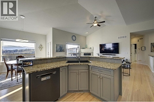 2053 Spyglass Way - Photo 14