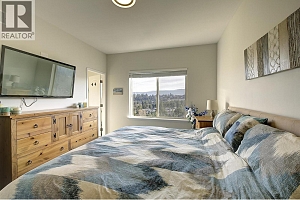 2053 Spyglass Way - Photo 20