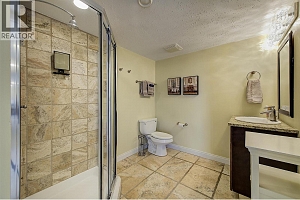 2053 Spyglass Way - Photo 42