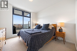 485 Groves Avenue Unit# 301 - Photo 15