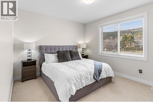 1943 Hemmerling Court - Photo 14