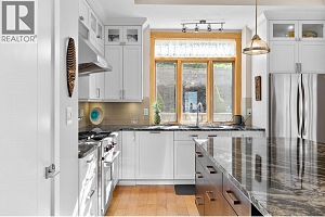 10989 Maddock Avenue - Photo 7