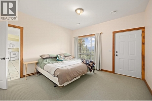 17142 Commonage Road - Photo 40