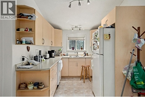 17142 Commonage Road - Photo 57