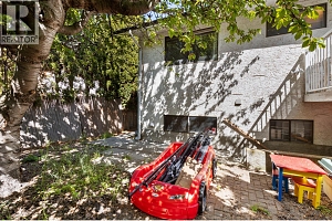 2024 Wilkinson Street - Photo 35