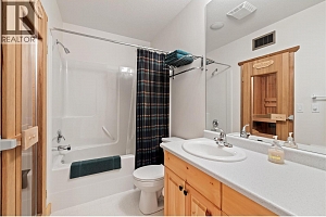 5946 Snow Pines Crescent Unit# A - Photo 38