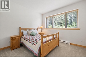 5946 Snow Pines Crescent Unit# A - Photo 41