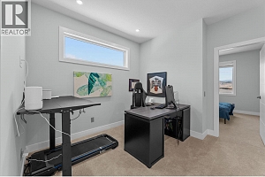 1846 Viewpoint Crescent - Photo 28