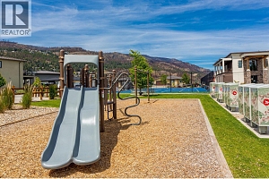 1846 Viewpoint Crescent - Photo 45