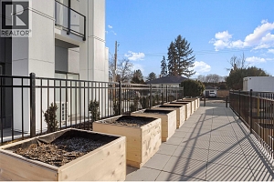 1380 Pridham Avenue Unit# 212 - Photo 21