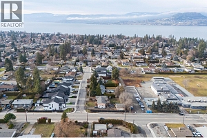 698 Balsam Road - Photo 7