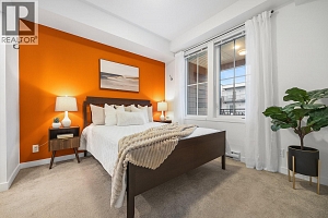 1775 Chapman Place Unit# PH12 - Photo 8