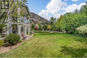 2423 Paramount Drive - Photo 3