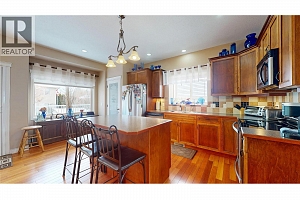 1505 Tanemura Crescent - Photo 7