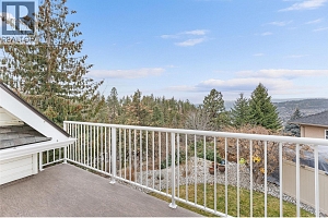 2075 Lillooet Court - Photo 43