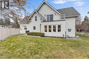 2075 Lillooet Court - Photo 6