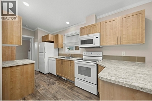 1860 Boucherie Road Unit# 33 - Photo 8