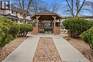 315 Whitman Road Unit# 201 - Photo 29