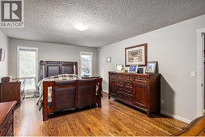 5715 Lakeshore Road - Photo 14