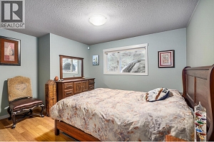 5715 Lakeshore Road - Photo 16