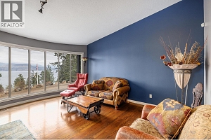 5715 Lakeshore Road - Photo 2